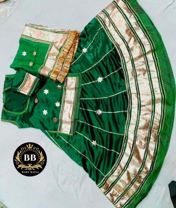Kids Poshak in Green Color with Lace Work Kids Poshak in Green Color with Lace Work